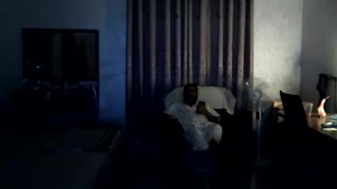 largepanny online show from January 3, 8:01 pm