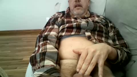 Large2PLZ online show from March 16, 6:45 pm