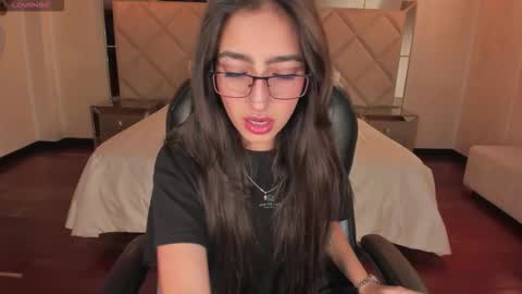 Larisa Smirnov online show from December 20, 4:41 am