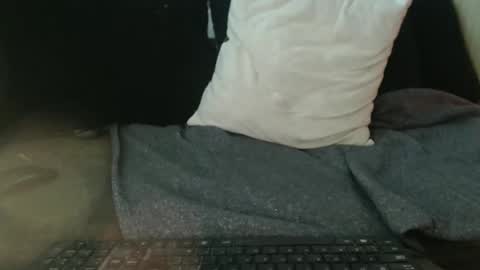 Lariss online show from February 19, 2:02 pm