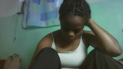 larissa645771 online show from November 30, 7:12 am