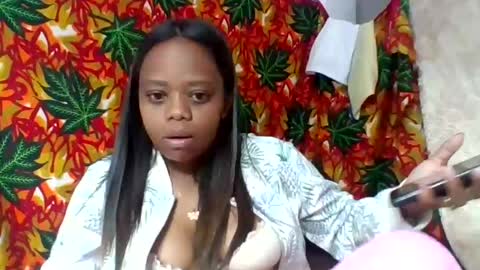 larissa645771 online show from June 13, 4:05 pm