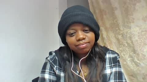 larissa645771 online show from July 5, 4:58 pm