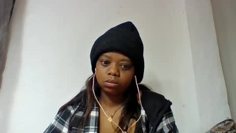 larissa645771 online show from July 6, 5:26 am