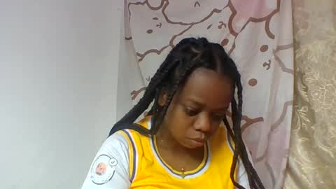 larissa645771 online show from July 21, 3:25 pm