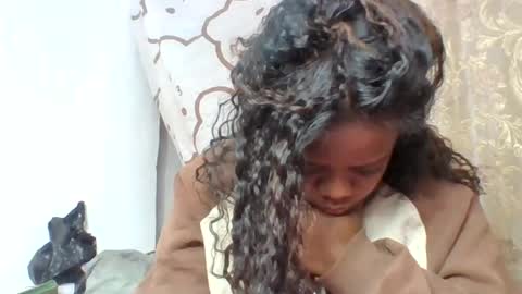 larissa645771 online show from July 24, 7:50 am