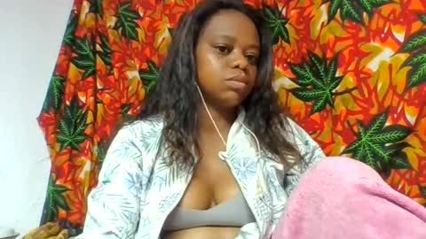 larissa645771 online show from July 29, 9:40 am