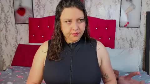larissa_antonella online show from July 5, 3:56 am