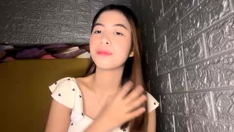 Lary online show from March 18, 5:10 am