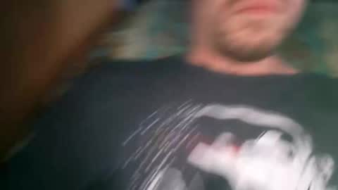 Snapshot of larry009 chatting on January 23, 2:55 am larry009 online show from January 23, 2:55 am