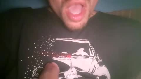 Snapshot of larry009 chatting on November 18, 12:16 am larry009 online show from November 18, 12:16 am