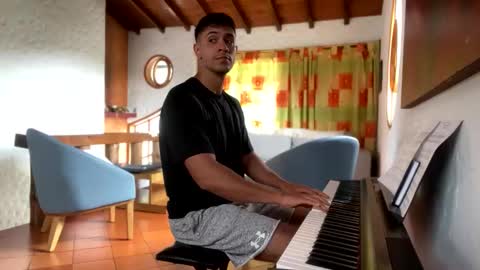 Snapshot of larry_jones chatting on February 28, 5:37 pm andrew online show from February 28, 5:37 pm