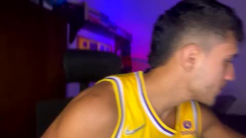 Snapshot of larry_jones chatting on March 6, 5:33 pm andrew online show from March 6, 5:33 pm