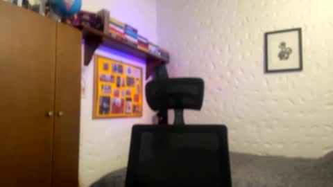 Snapshot of larry_jones chatting on March 12, 5:38 pm andrew online show from March 12, 5:38 pm