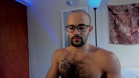 larry_stewart online show from March 29, 5:35 pm