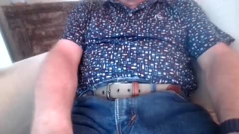 Snapshot of larryj007 chatting on July 14, 6:02 pm larryj007 online show from July 14, 6:02 pm