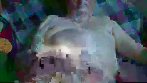 larryw01 online show from May 27, 1:52 pm