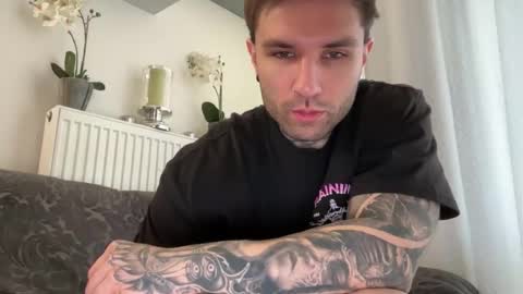 larsskeet online show from January 17, 12:43 pm