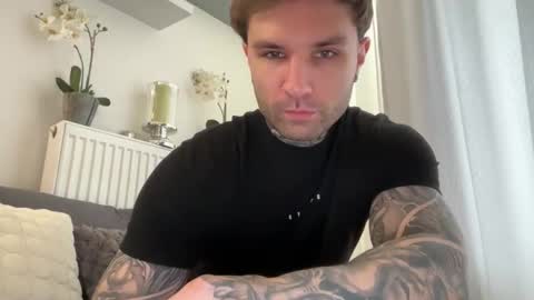 larsskeet online show from February 21, 1:23 pm