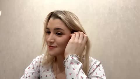 Betty online show from March 3, 9:10 pm