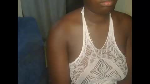 larvy12 online show from February 19, 10:44 am