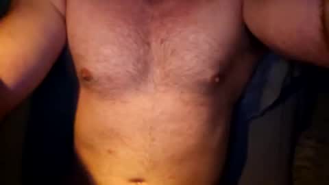 Snapshot of larzd8 chatting on October 23, 12:43 am larzd8 online show from October 23, 12:43 am