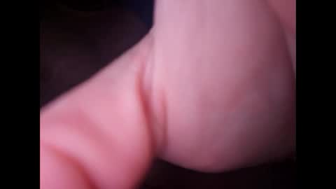 Snapshot of larzd8 chatting on October 28, 5:48 pm larzd8 online show from October 28, 5:48 pm