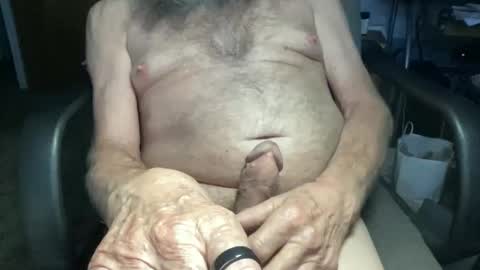 Snapshot of laser134 chatting on October 20, 1:17 am chris online show from October 20, 1:17 am