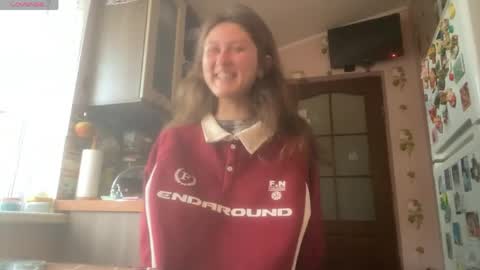 Snapshot of lashaundasalsa chatting on May 5, 3:31 pm Cherry online show from May 5, 3:31 pm