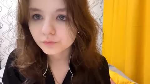 Mila online show from May 28, 7:55 pm