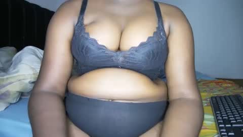 Snapshot of lasisi_ chatting on March 3, 4:46 pm Lasisi online show from March 3, 4:46 pm