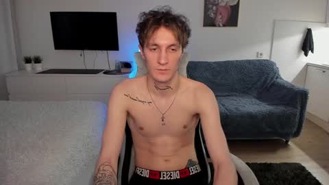 Snapshot of lastnight4you chatting on December 13, 9:41 pm acie online show from December 13, 9:41 pm