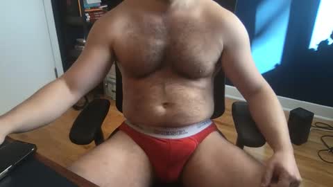 Latenightlunch online show from February 3, 4:01 pm