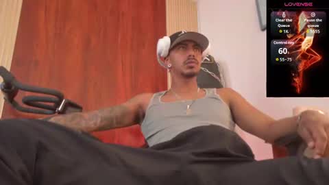 latin_blackmen online show from July 4, 7:09 pm