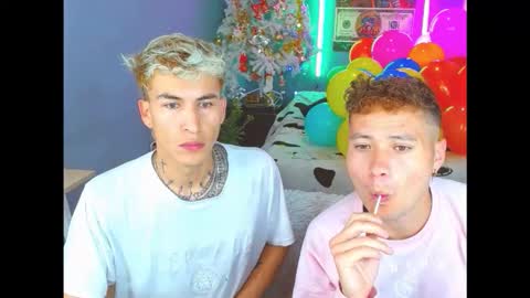 latin_boysxxx_ online show from November 14, 11:57 pm