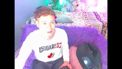 Snapshot of latin_boysxxx_ chatting on December 3, 7:23 pm latin_boysxxx_ online show from December 3, 7:23 pm