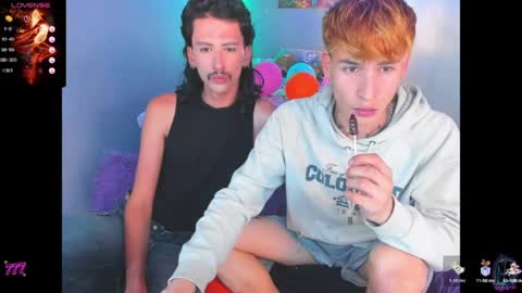 latin_boysxxx_ online show from April 30, 11:20 pm