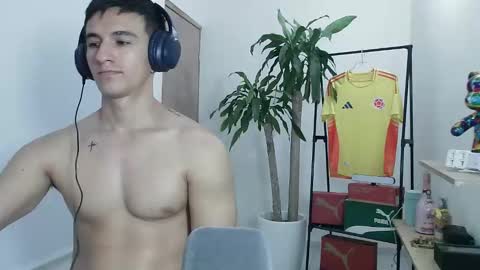 Snapshot of latin_cr7 chatting on January 15, 9:07 pm Steven online show from January 15, 9:07 pm