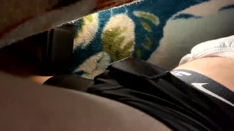latin_lover86 online show from October 21, 6:25 am