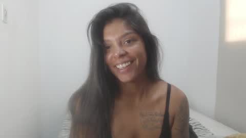 Snapshot of latin_meg chatting on May 5, 3:53 pm M E G A N online show from May 5, 3:53 pm