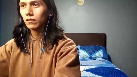 Snapshot of latin_shado chatting on October 9, 7:50 am Shado online show from October 9, 7:50 am