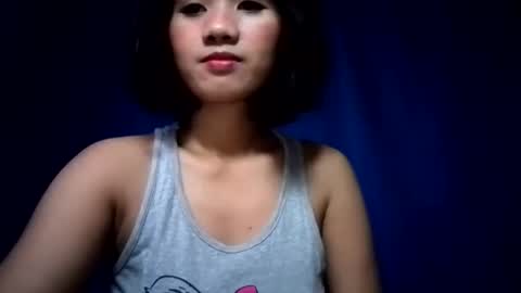 latina_shaine online show from March 29, 9:59 pm