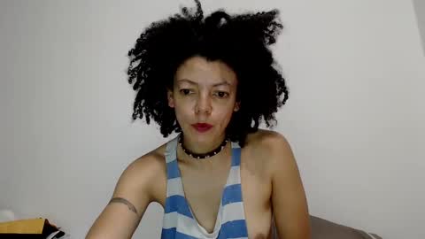 Latinacoka online show from February 5, 12:10 am