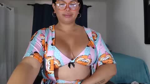 Snapshot of latinaflower_ts chatting on September 11, 3:01 pm FLOR SALVAJE online show from September 11, 3:01 pm