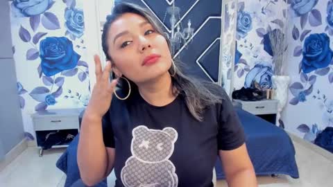 Snapshot of latinaholequeen chatting on September 17, 2:41 pm EMMA online show from September 17, 2:41 pm