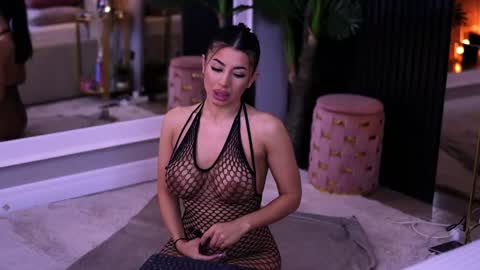 Latina online show from March 18, 6:11 pm