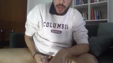 latinalphax online show from May 4, 6:15 pm