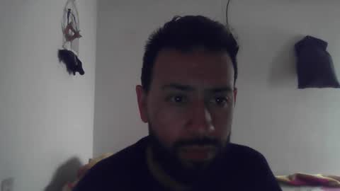 Aaron  I N D E P E N D E N T - M O D E L online show from February 22, 9:24 pm