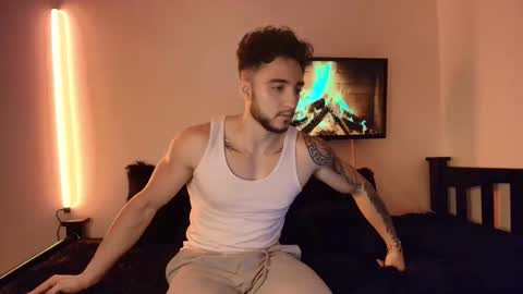LatinBoyVIP  Colombian online show from April 21, 2:23 pm