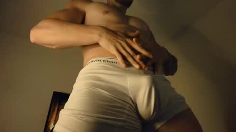 LatinBoyVIP  Colombian online show from May 8, 1:38 pm